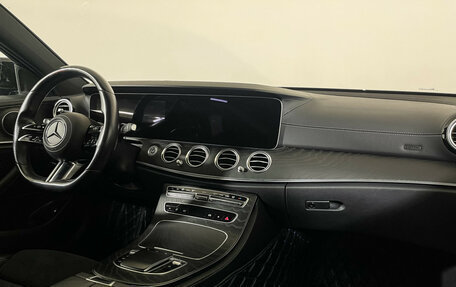 Mercedes-Benz E-Класс, 2021 год, 4 700 000 рублей, 8 фотография
