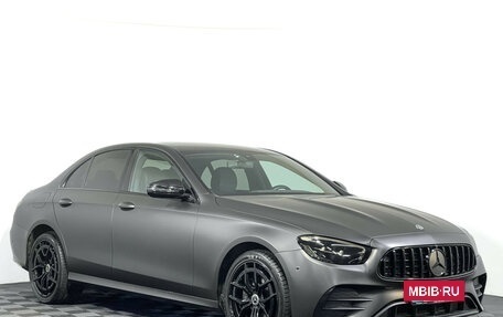 Mercedes-Benz E-Класс, 2021 год, 4 700 000 рублей, 3 фотография