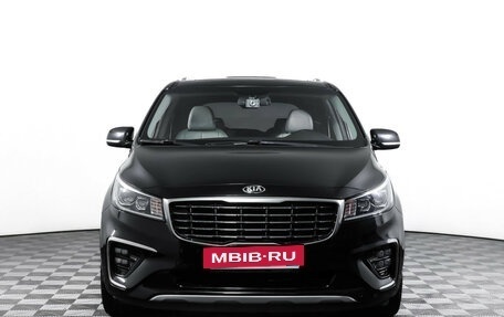 KIA Carnival III, 2019 год, 2 990 000 рублей, 2 фотография