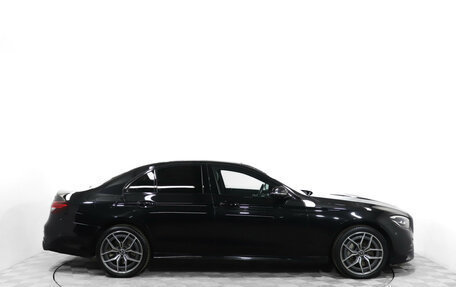 Mercedes-Benz E-Класс, 2021 год, 5 499 000 рублей, 4 фотография