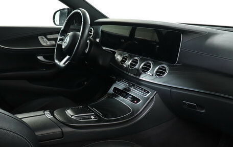 Mercedes-Benz E-Класс, 2021 год, 5 499 000 рублей, 9 фотография