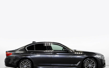 BMW 5 серия, 2019 год, 3 798 000 рублей, 3 фотография