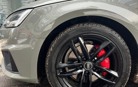 Audi A4, 2019 год, 3 070 000 рублей, 5 фотография