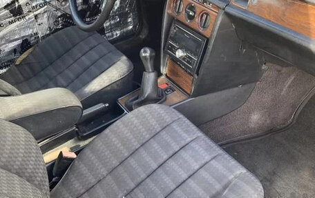 Mercedes-Benz 190 (W201), 1988 год, 200 000 рублей, 8 фотография