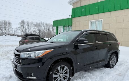 Toyota Highlander III, 2014 год, 2 920 000 рублей, 1 фотография