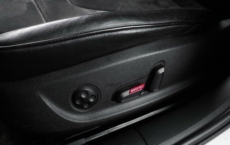 Audi A4, 2011 год, 1 244 000 рублей, 12 фотография