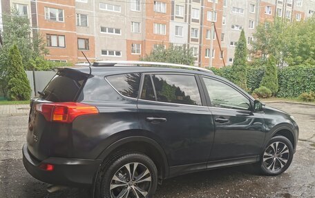 Toyota RAV4, 2015 год, 1 850 000 рублей, 12 фотография