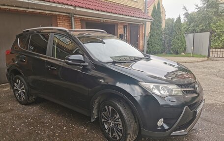 Toyota RAV4, 2015 год, 1 850 000 рублей, 13 фотография