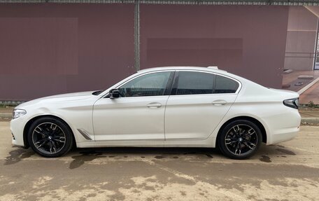 BMW 5 серия, 2019 год, 1 880 000 рублей, 6 фотография