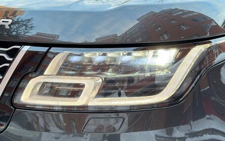 Land Rover Range Rover IV рестайлинг, 2018 год, 8 990 000 рублей, 4 фотография