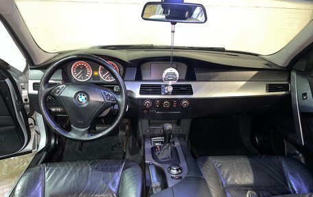 BMW 5 серия, 2004 год, 750 000 рублей, 6 фотография