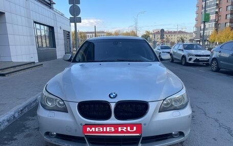 BMW 5 серия, 2004 год, 750 000 рублей, 15 фотография