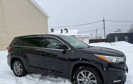 Toyota Highlander III, 2014 год, 2 920 000 рублей, 3 фотография