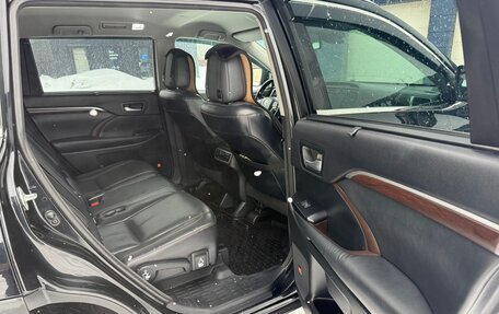 Toyota Highlander III, 2014 год, 2 920 000 рублей, 7 фотография