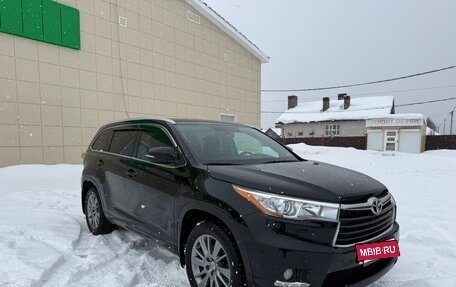 Toyota Highlander III, 2014 год, 2 920 000 рублей, 5 фотография