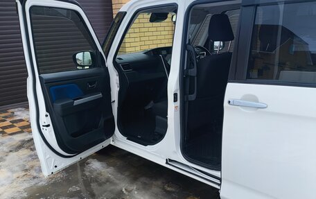 Toyota Roomy I, 2019 год, 1 200 000 рублей, 2 фотография