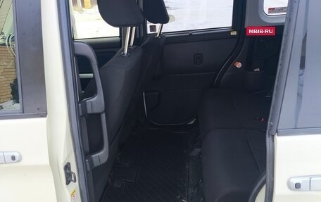 Toyota Roomy I, 2019 год, 1 200 000 рублей, 5 фотография