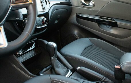 Renault Kaptur I рестайлинг, 2021 год, 1 799 000 рублей, 16 фотография