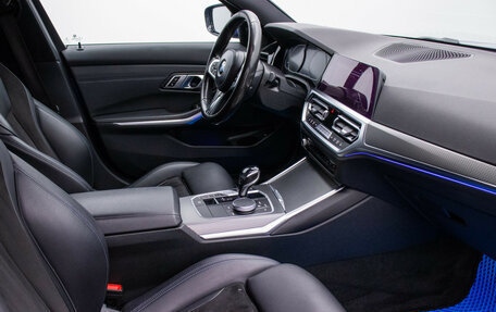 BMW 3 серия, 2021 год, 3 820 000 рублей, 9 фотография