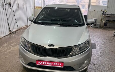 KIA Rio III рестайлинг, 2011 год, 780 000 рублей, 1 фотография