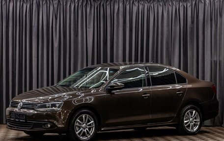 Volkswagen Jetta VI, 2011 год, 855 000 рублей, 1 фотография