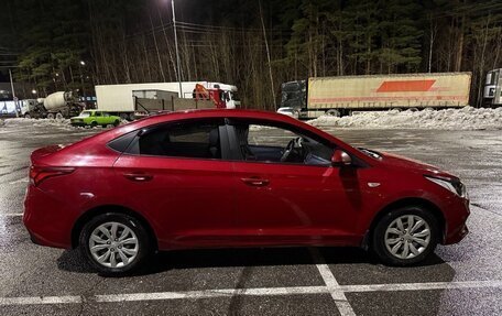 Hyundai Solaris II рестайлинг, 2019 год, 950 000 рублей, 5 фотография