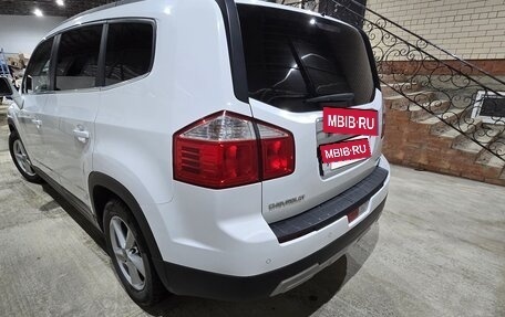 Chevrolet Orlando I, 2013 год, 1 600 000 рублей, 4 фотография