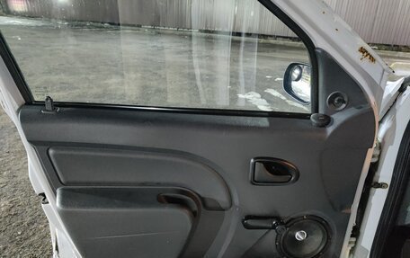 Renault Logan I, 2006 год, 195 000 рублей, 10 фотография