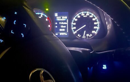 Toyota RAV4, 2018 год, 2 870 000 рублей, 8 фотография