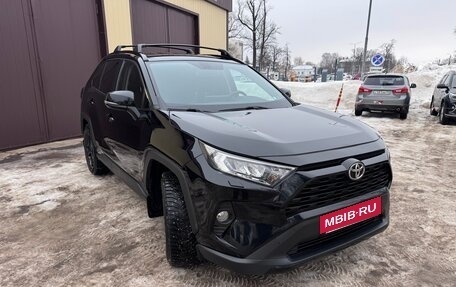 Toyota RAV4, 2021 год, 4 190 000 рублей, 2 фотография