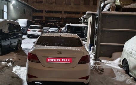 Hyundai Solaris II рестайлинг, 2014 год, 880 000 рублей, 8 фотография