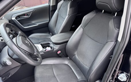 Toyota RAV4, 2021 год, 4 190 000 рублей, 9 фотография