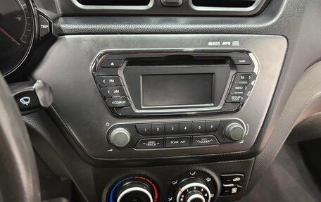 KIA Rio III рестайлинг, 2011 год, 780 000 рублей, 20 фотография