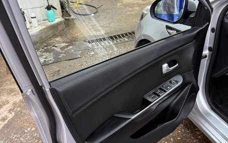 KIA Rio III рестайлинг, 2011 год, 780 000 рублей, 17 фотография