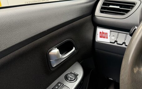 KIA Rio III рестайлинг, 2011 год, 780 000 рублей, 28 фотография