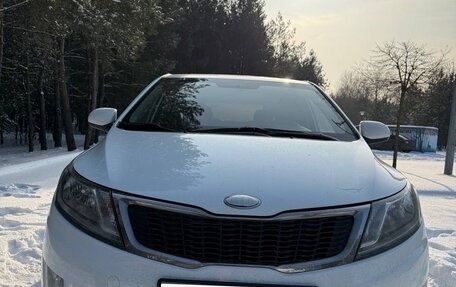 KIA Rio III рестайлинг, 2013 год, 930 000 рублей, 7 фотография