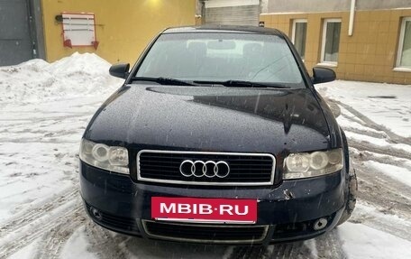 Audi A4, 2002 год, 380 000 рублей, 6 фотография