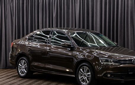 Volkswagen Jetta VI, 2011 год, 855 000 рублей, 7 фотография