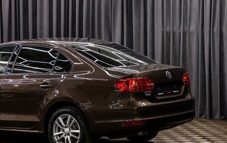 Volkswagen Jetta VI, 2011 год, 855 000 рублей, 10 фотография