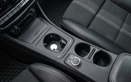 Mercedes-Benz GLA, 2017 год, 2 600 000 рублей, 11 фотография