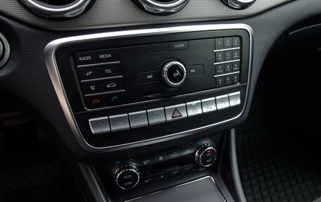 Mercedes-Benz GLA, 2017 год, 2 600 000 рублей, 10 фотография