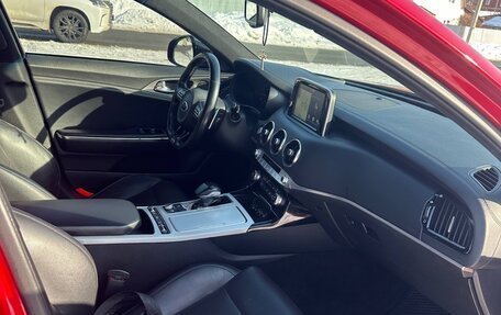 KIA Stinger I, 2018 год, 2 400 000 рублей, 6 фотография