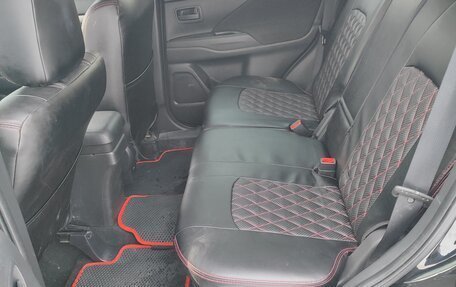 Mitsubishi Outlander III рестайлинг 3, 2014 год, 1 245 000 рублей, 10 фотография