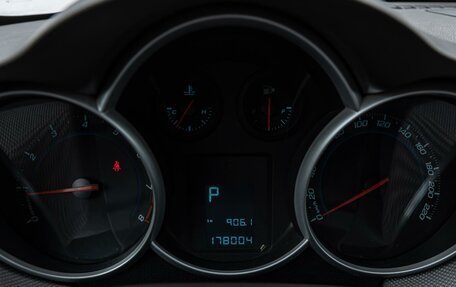 Chevrolet Cruze II, 2010 год, 770 000 рублей, 12 фотография