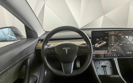 Tesla Model 3 I, 2019 год, 2 115 000 рублей, 20 фотография