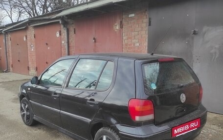 Volkswagen Polo III рестайлинг, 2001 год, 110 000 рублей, 4 фотография