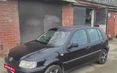 Volkswagen Polo III рестайлинг, 2001 год, 110 000 рублей, 3 фотография