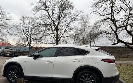 Mazda CX-4, 2023 год, 2 850 000 рублей, 4 фотография