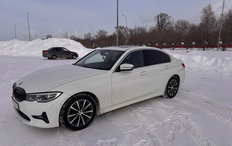 BMW 3 серия, 2020 год, 3 350 000 рублей, 3 фотография