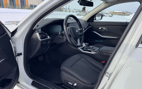 BMW 3 серия, 2020 год, 3 350 000 рублей, 18 фотография